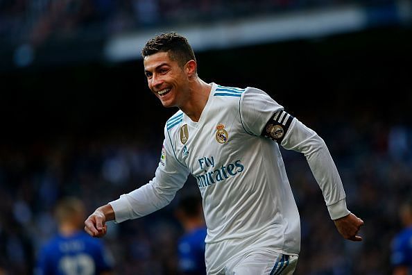 Real Madrid v Deportivo Alaves - La Liga